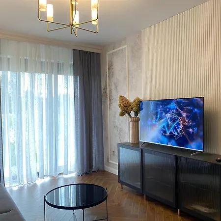 Premium Hvile Park Naleczowska Appartamento